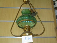 Candeeiro antigo em ferro e  vidro verde - Preço 8,50€